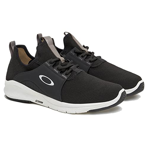 Image of Oakley Men's Dry Sneaker