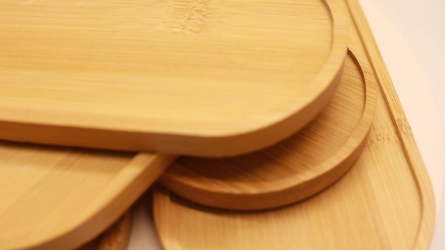 ERFGT 4 Pezzi Vassoio in Bambù Naturale Vassoio Bamboo Ovale Piccolo Mini Vassoio in Bambù Vassoio di Legno del Pane Piatti da Portata in Bambù, per Caffè, Torte, Tazze, Dessert (17.5x8.8CM
