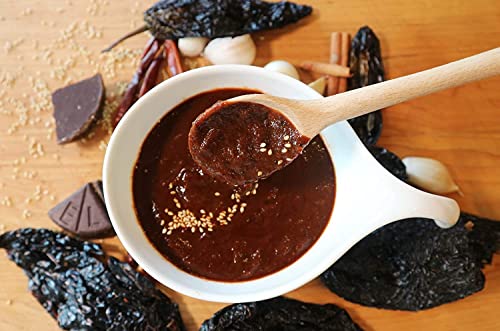 Le Sauce & Co Gourmet Mole de Puebla Finishing Mexican Mole Sauce, Authentic Mexican Sauce Great for Gourmet Food, Tacos, Burritos, Nachos, Le Sauce Gourmet Finishing Sauces, Mole Sauce, 8 oz, 2 Pack