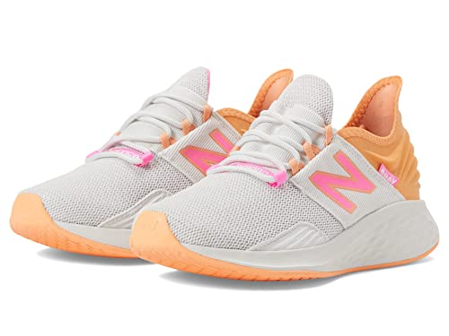 Image of New Balance Women's Fresh Foam Roav Running Shoe