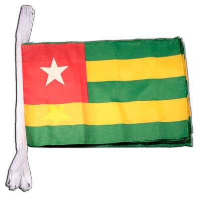 Guirlande Togo géante de 8,9 m pour décorer vos grands événements extérieurs