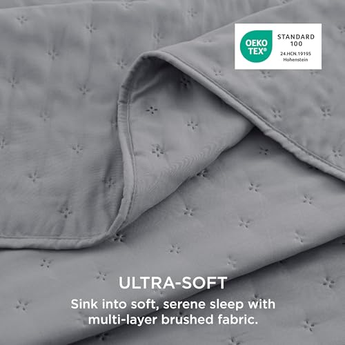 Image of Bedsure King Quilt - Grey Bedspread King Size & Lightweight Comforter, Modern Coverlet with Clover Pattern, Ultra Soft All-Season Bedding, 106 x 96 Inches