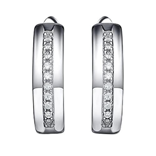 Boucle d'oreille élégante pour illuminer vos tenues de soirée et fêtes