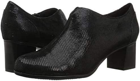 Trotters Women's QUTIE Ankle Boot, black patent suede, 7.5 N US | Image 6