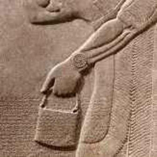 Handbags on ancient sculptures