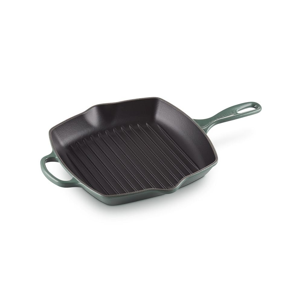 LE CREUSET Signature Enamelled Cast Iron Grillit Frying Pan With Helper Handle and Two Pouring Lips, For All Hob Types and Ovens, 26 cm, Artichaut, 20183267950422