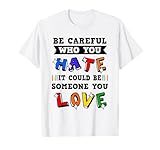 LGBTQ Clothing & Pride Accessoires