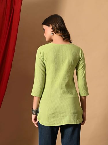 Image of Amazon Brand - Tavasya Women Pure Cotton Katha Plain Short Regular Fit Kurti |Short Top| Solid Casual Tunic