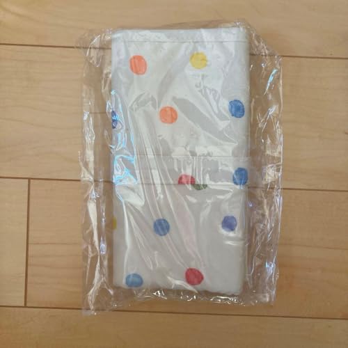 10mois（ディモワ）『NAOMIITOPOCHOおむつ替えマット』