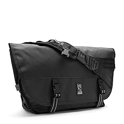 Amazon Com Chrome Citizen Messenger Satchel Bag Seat Belt Buckle 26 Liter Black Messenger Bags