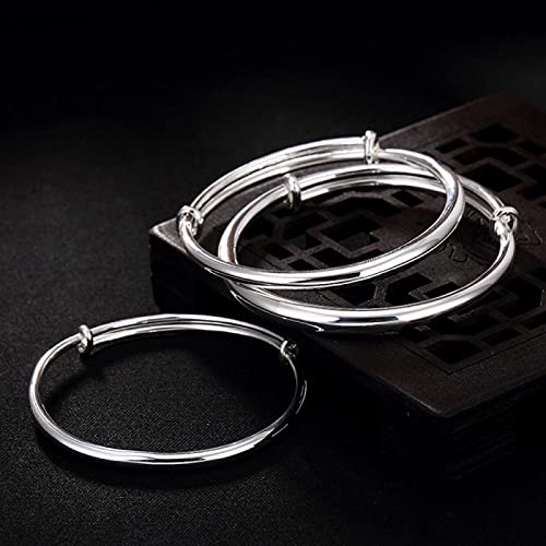 Bracelet ouvert minimaliste à porter au quotidien ou en soirée