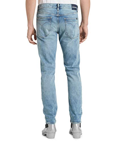 Image of Calvin Klein Jeans Men's Rinse Skinny in Dark Wash