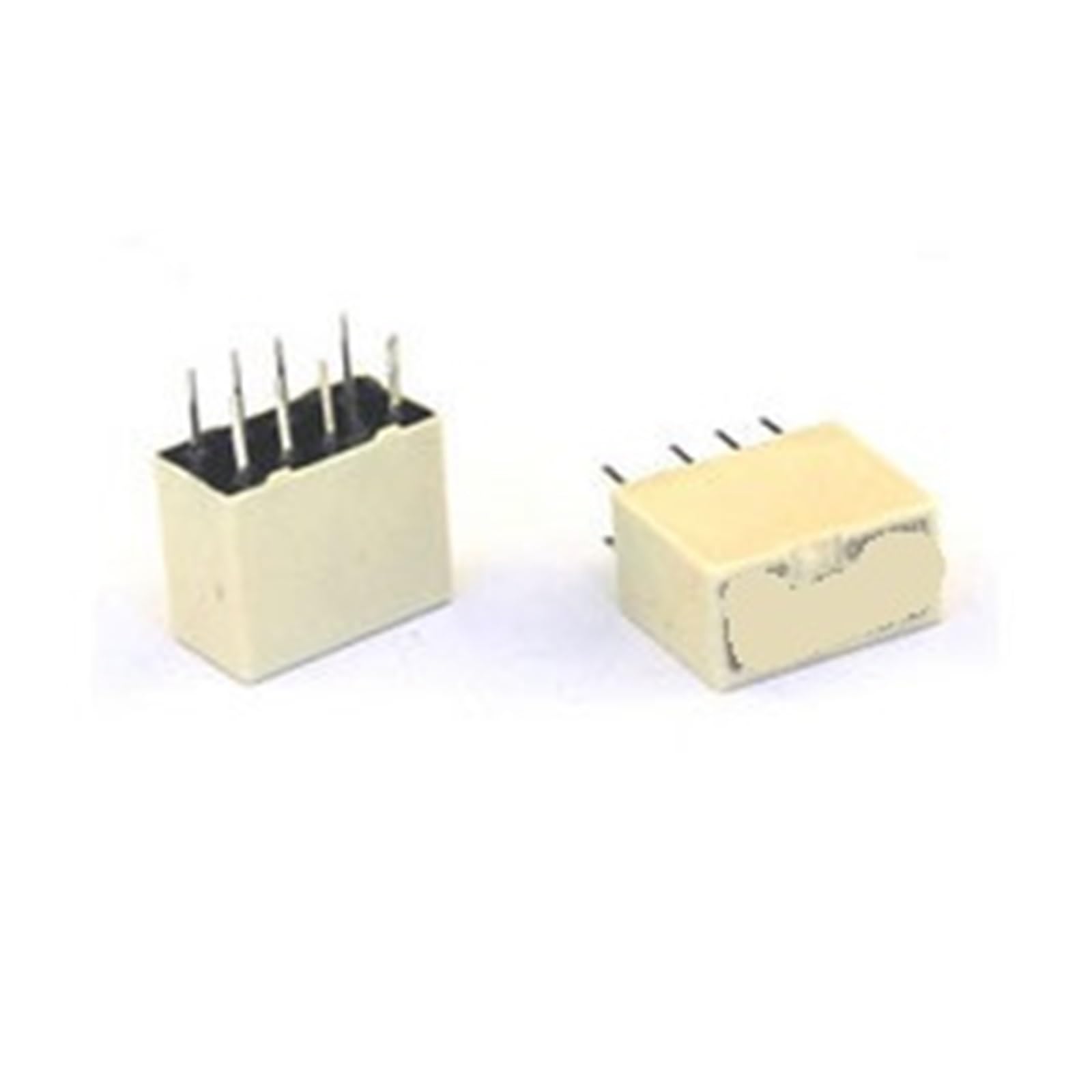 G6J-2P-Y-DC24V relais ultra-compact haute isolation pour carte PCB