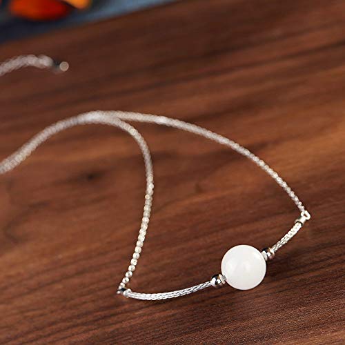 Collier perles de transfert jade blanc et argent pour un style unique