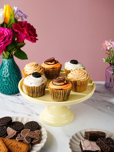 Patisserie Valerie Signature Cupcake Gift Box - Gourmet Trio: Oreo, Lotus Biscoff, Chocolate Orange Cupcakes - Delicious Indulgent Treat for Special Celebrations or Afternoon Tea Hamper - Image 3