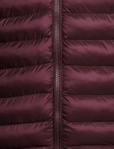Image of Amazon Brand - Symbol Men's 100% Nylon Lightweight Quilted Winter Jacket | Regular Fit (Available in Plus Sizes)