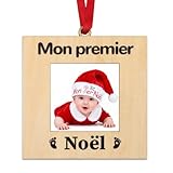 【Cadre Photo Premier Noël Bébé】Charmant cadre photo en Mon premier Noël pour bébé. Ce cadre photo en bois capture la joie des premières fêtes de votre bébé. Idéal pour decoration le sapin de Noël de bébé, il sera un précieux souvenir pour bébé premier Noël. (Attention : personnalisation non disponible.)