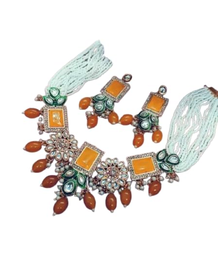 Collar tradicional indio Kundan de esmalte con perlas finas y acabados de alta joyería