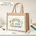Jutetasche “Hurra, Schulkind”- Kleine Schultüte Geschenke zur Einschulung - 26X22cm + 13cm Henkel, Bestickt mit Seitentasche - Schultüte Klein Weiterführende Schule Einkaufstasche