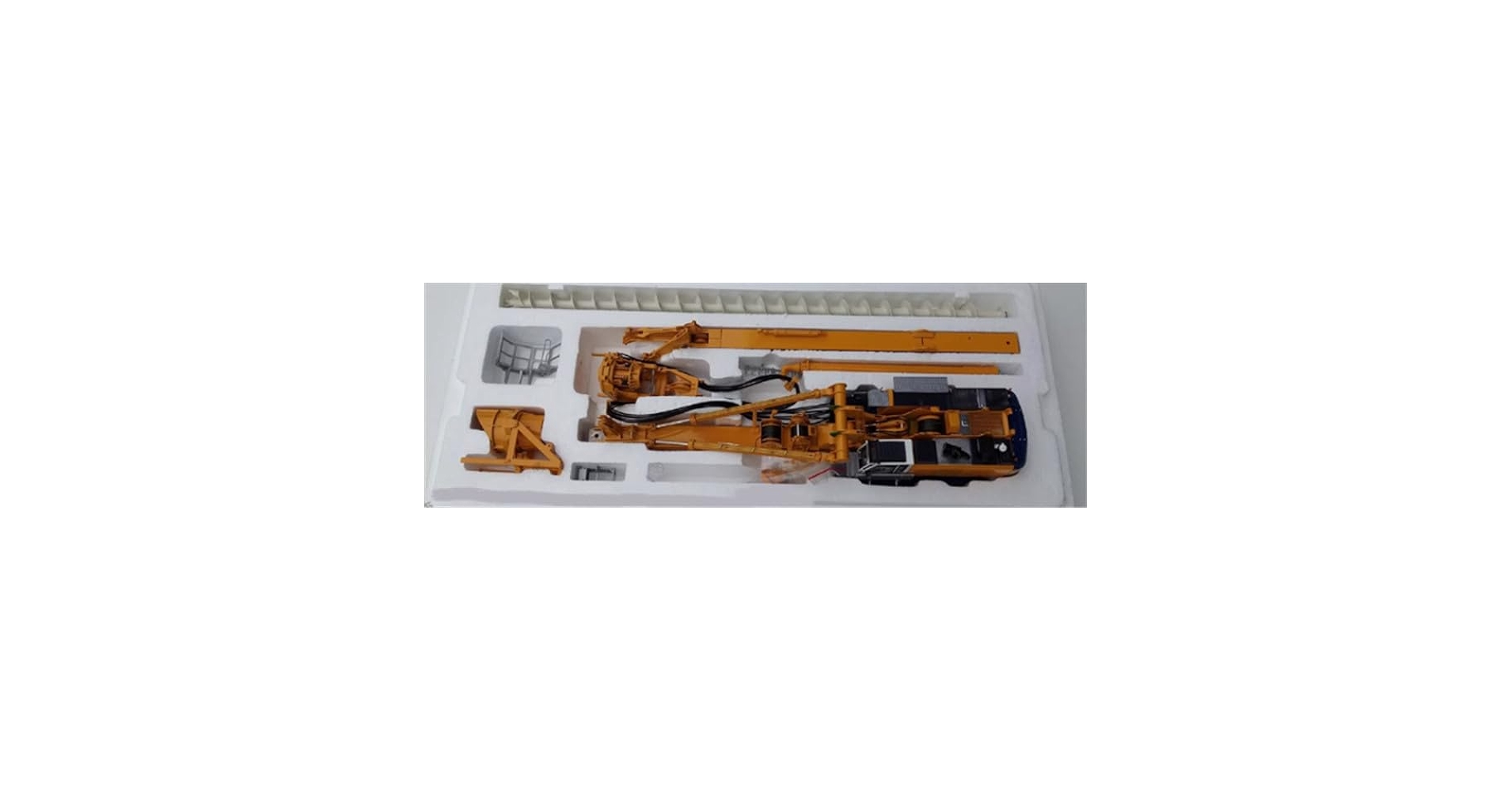 模型製作用品 BAUER BG 40 Rotary Drilling Rig 1:50 Drehbohrgerat Rotary Drilling Rig BG40 Bauer Diecast Model