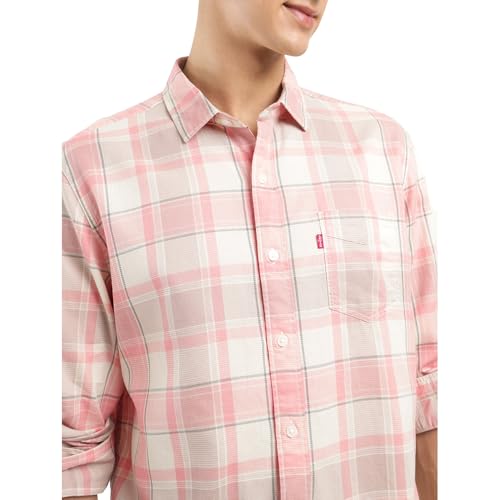 Image of Levi's Men Cotton Checkered Slim Fit Shirt