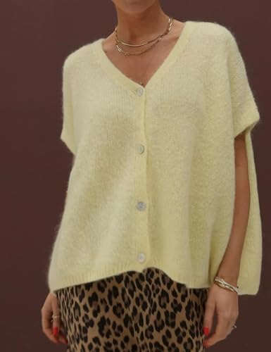 Gihuo Women's Short Sleeve Sweater Cardigan Y2K Button Down Ribbed Knit Sweaters V Neck Oversized Going Out Tops4