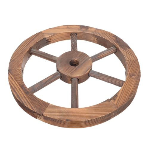 Roue de chariot en bois vintage pour sublimer votre mur de terrasse