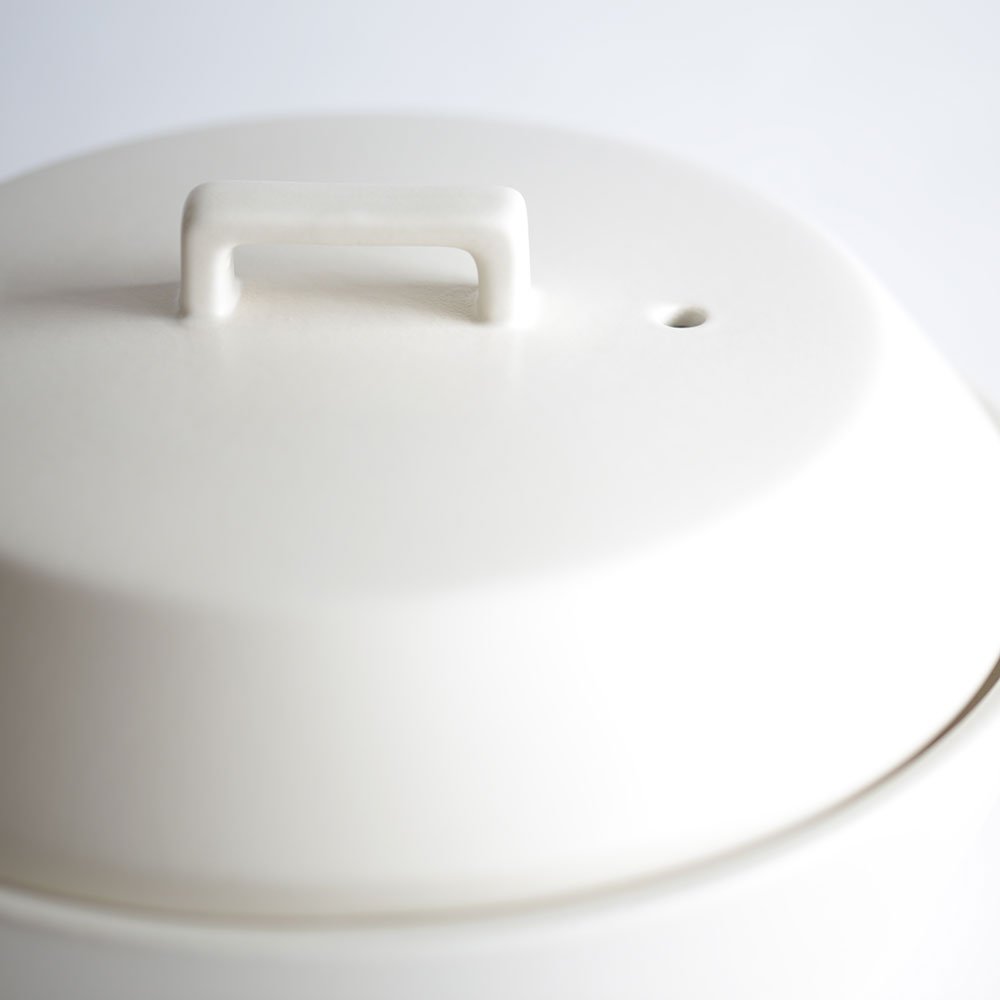 Amazon | KINTO IH土鍋 KAKOMI 2.5L 〈ホワイト〉 25192 | KINTO