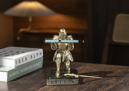 Accessoires de bureau médiévaux avec le pot à crayons Templar Vanguard bronze