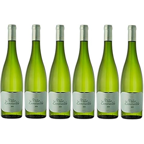 Viña Esmeralda Vino Blanco - Fragante y Seductor Cover