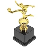 Décoration raffinée avec un trophée : quel que soit le sport, surprenez vos invités avec un trophée de football ! il fera une décoration