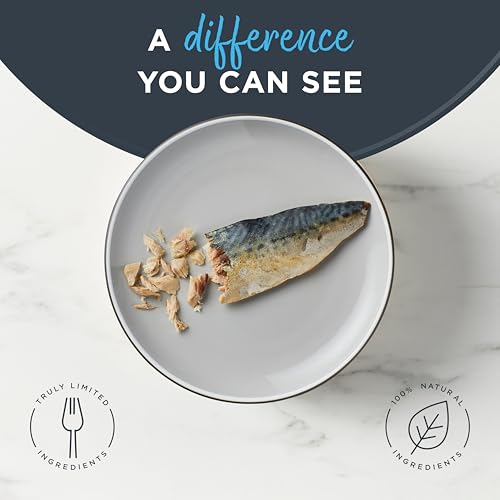 Image of Reveal Whole Mackerel Filet Cat Treats 12-Pack 1.06 oz Loins | 100% Natural, High Quality Protein, Single Ingredient, Grain Free, High Protein, No Fillers, No Artificial Additives