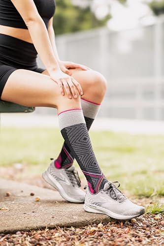 Image of Sockwell Women's Pulse Knee High Firm Graduated Compression Socks
