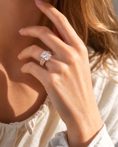 Image of Egnaro Silicone Engagement Ring with Stone, Radiant Cut Cubic Zirconia