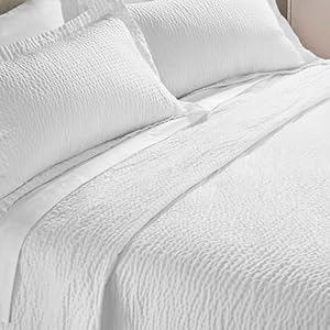 Courtyard by Marriott Coverlet Queen Size | Lightweight & Breathable Cotton Blend | Bedspread with Unique Wash-Activated Ripple Texture | Hotel Bedspread | White Quilt for All Season Comfort