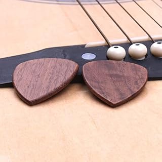 DONTZ 2pcs Bois Guitare médiator pour Guitare Acoustique ukulélé Noir Bois de Noyer,Choix de ukulélé - Les Beatles, Paul McCartney, John Lennon, RIngo Starr, George Harrison DONTZ 2pcs Bois Guitare médiator pour Guitare Acoustique ukulélé Noir Bois de Noyer,Choix de ukulélé – Image 6