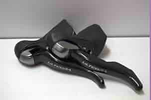 ULTEGRA st-6700 アルテグラ シフター STIレバー　シマノ Amazon | K)SHIMANO(シマノ) ULTEGRA ST-6700（アルテグラ) STI
