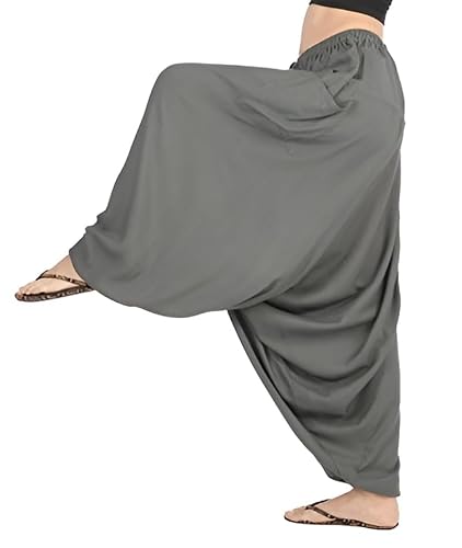 White Whale you think, we bring grey pants – image 3