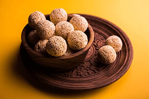 Image of HERBS INDiA HomeMade Special Till Laddu Pure Jaggery (Gud) White Till & Peanut Ladoo 350g | Sesame Balls|for Any Occasion