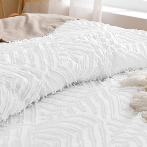 Image of Andency White Comforter Full Size, 3 Pieces Boho Lightweight Fluffy Bedding Comforter Set for Full Bed, Tufted Farmhouse Design Bed Set for All Seasons (1 Comforter 79x90In, 2 Pillowcases)