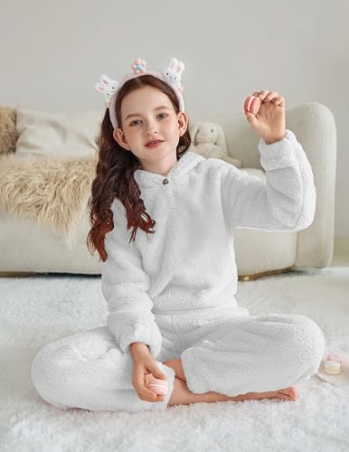 Image of Arshiner Girls 2 Piece Outfits Sweatsuit Fuzzy Long Sleeve Bear Ear Hoodie Sweatshirt and Sweatpant Kids Clothing Sets
