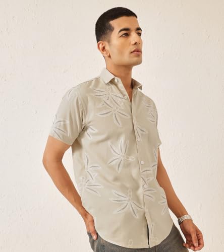 Image of Majestic Man Men's Slim Fit Pure Cotton Printed Casual Shirt - Short Sleeve | Premium Breathable Fabric | Modern Geometric Design