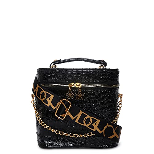 Image of Haute Sauce Textured Zip Lock Hand Bag with Chain Strap (AZ HSHB1050)