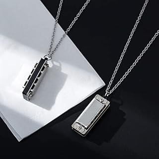 Collier rétro avec pendentif en forme de sifflet à quatre trous – Petit harmonica portable en métal – Pour adulte, Métal - Les Beatles, Paul McCartney, John Lennon, RIngo Starr, George Harrison Collier rétro avec pendentif en forme de sifflet à quatre trous - Petit harmonica portable en métal - Pour adulte, Métal – Image 5
