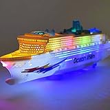 【Buntes Ozeandampfer Kreuzfahrtschiff Boots】 Mit dem Schiffsformdesign, einem realistischen Schiffsmodell mit blinkenden Lichtern und Soundeffekten wird das Fahren von echten Motorpfeife-Soundeffekten und hochsimulierten Effekten begleitet. Es ist sehr einfach, die Aufmerksamkeit von Kindern zu erregen, und Kinder werden es sehr mögen.