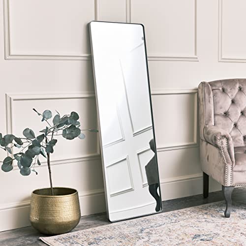 Melody Maison Espejo de pared con marco fino y plateado de 47 cm x 142 cm Cover