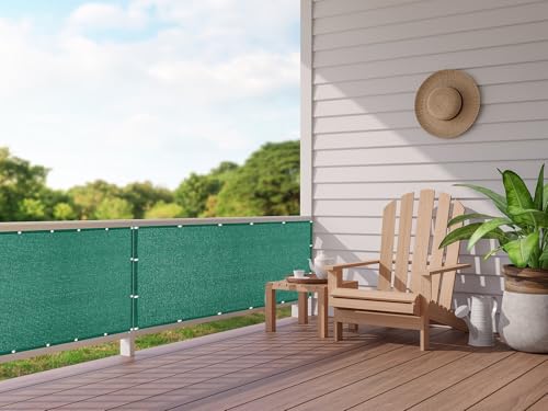 Store rectangulaire 120x340 protégeant du soleil sur le balcon