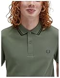 Zoom IMG-1 fred perry twin tipped shirt