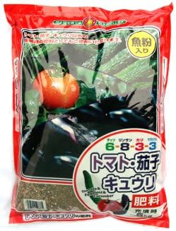 Amazon トマト 茄子 キュウリの肥料 5kg 肥料 土壌改良剤