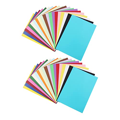 Cartulina de colores para manualidades y proyectos creativos en escuelas y talleres